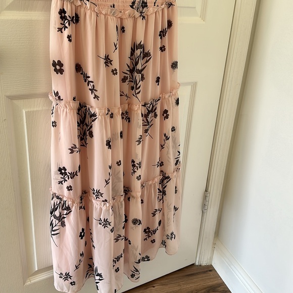 Kimi + Kai Drop Waist Pink Stretch Maxi Ruffle Dress With Ruffle Straps Size S - Picture 3 of 7